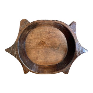 Early 20th Century Wood Hand Carved Artisanal Tribal Tray For Sale
