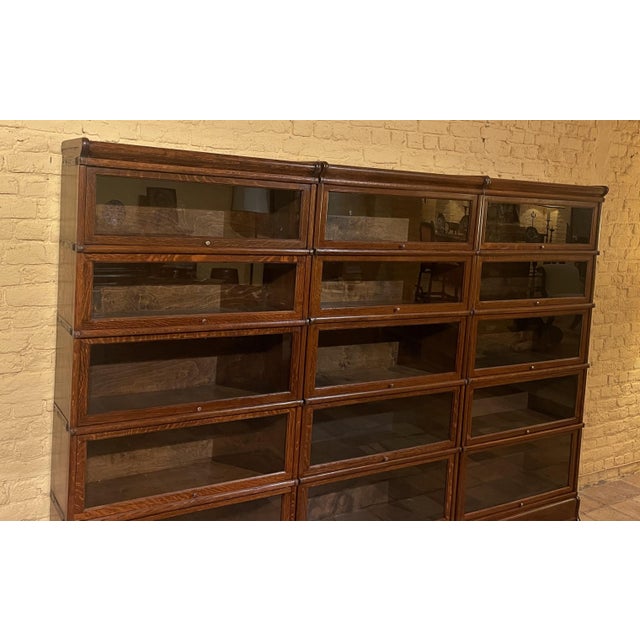 19th Century 3-Module Oak Wall Bookshelf from Globe Wernicke, 1890s, Set of 3 For Sale - Image 4 of 10