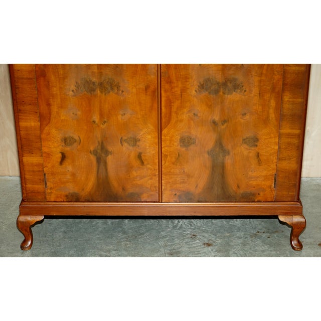 1930s Burr Walnut Double Bank Wardrobe with Mirror from Waring & Gillow, 1932 For Sale - Image 5 of 17