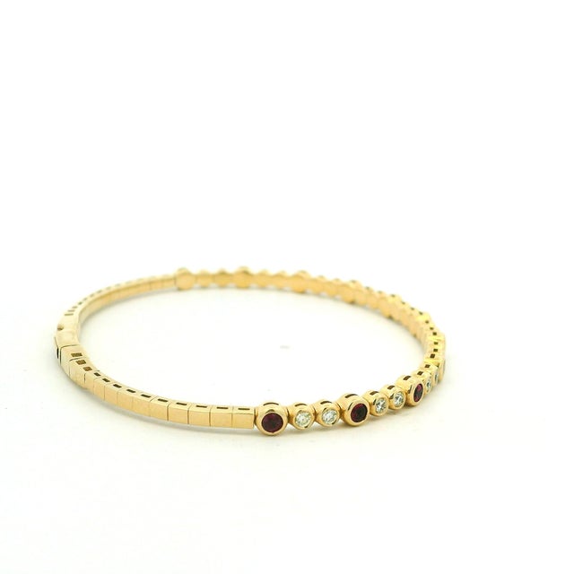 1990s Vintage Ruby and Diamond Flexible 14k Yellow Gold Bracelet For Sale - Image 5 of 12