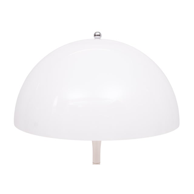 Iconic Panthella Mushroom table lamp . Designed by Verner Panton for Louis poulsen . White . very good condition . one...