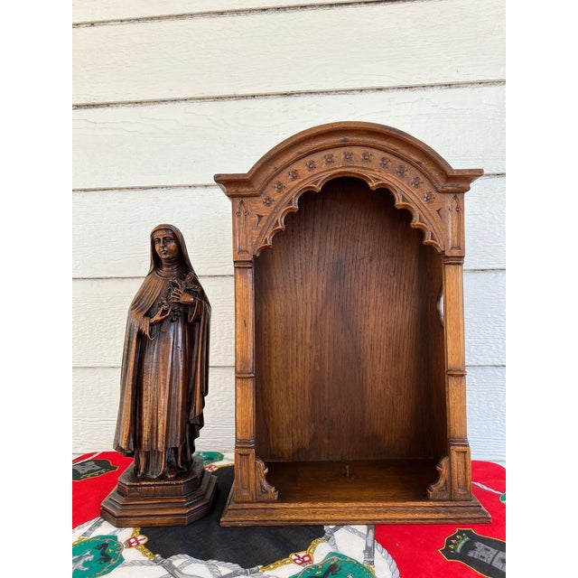 Antique French Carved Oak Statue Niche St. Thérèse Gothic Shrine C1930 For Sale - Image 12 of 18