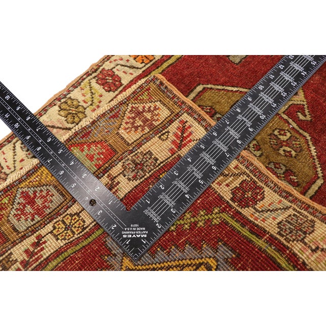 Mid 20th Century Vintage Turkish Yastik Rug - 01'08 X 02'10 For Sale - Image 5 of 8