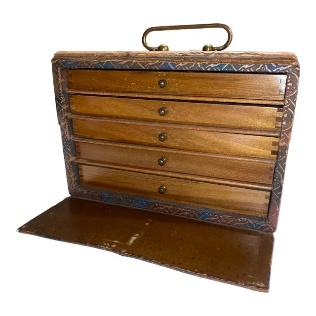 Beautiful Antique Chinese Mahjong Game Set in Stunning Dovetailed Wood, Leather & Brass Case For Sale