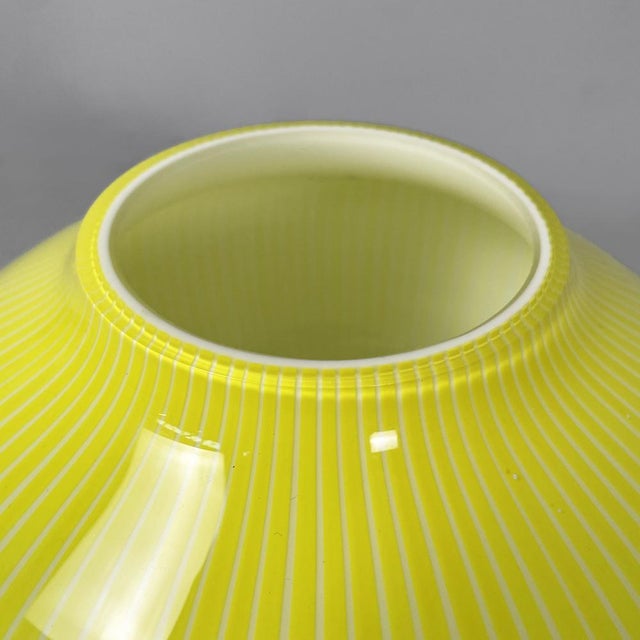 Mid-Century Modern Italian Yellow Murano Glass Table Lamp by Massimo Vignelli for Venini, 1950s For Sale - Image 7 of 12