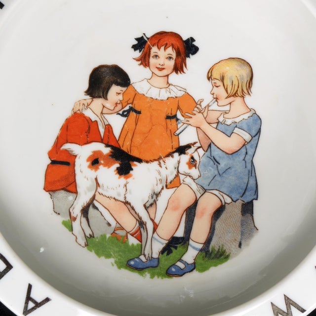 Traditional Vintage German Porcelain Child's Bowl Bavaria Schumann C 1930s For Sale - Image 3 of 6