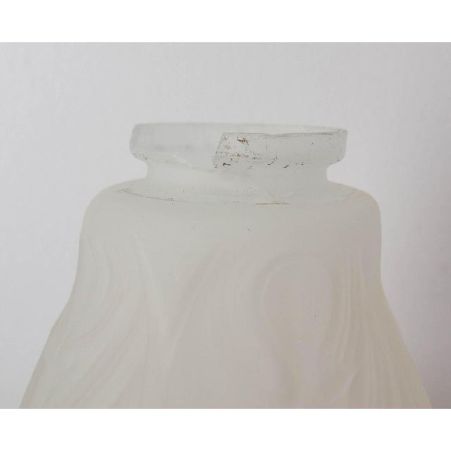 French Art Deco Chandelier in Frozen Glass and Brass, 1930 For Sale - Image 17 of 18