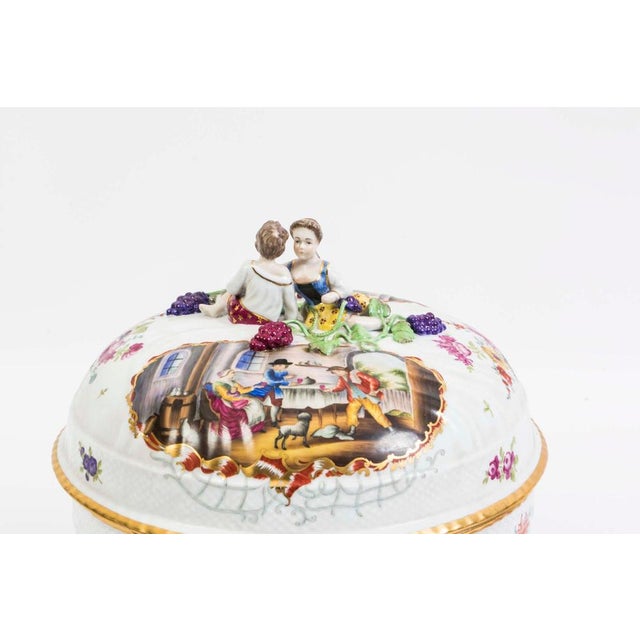 White Hand Painted Porcelain Tureen For Sale - Image 8 of 15