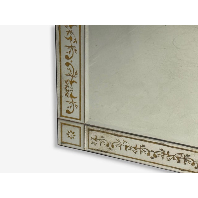 Maison Jansen Style, Verre Églomisé Glass, Wood, Venetian Wall Mirror, 20th C. For Sale - Image 4 of 11