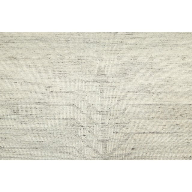 Modern Ivory Moroccan Style Wool Rug With Minimalist Design in Ivory For Sale - Image 4 of 12