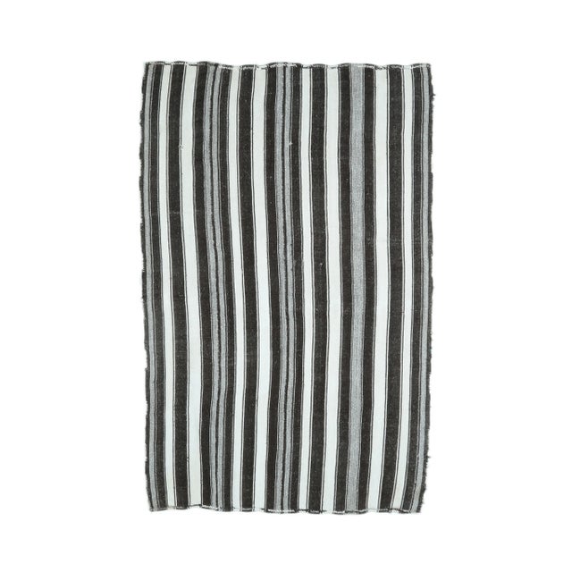 Textile 1970s Handwoven Vintage Turkish Wool Flatweave Kilim Rug For Sale - Image 7 of 7