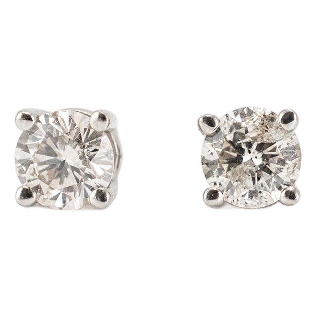 Unisex 14k White Gold 0.44ctw Round Diamond Screw Back Petite Stud Earrings, A Pair For Sale