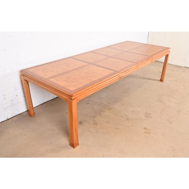 1970s Henredon Mid-Century Hollywood Regency Mahogany and Burl Wood Extension Dining Table, Newly Refinished For Sale - Image 5 of 12