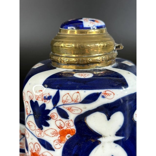 Japanese Imari Porcelain Inkwell, 1800s For Sale - Image 4 of 10