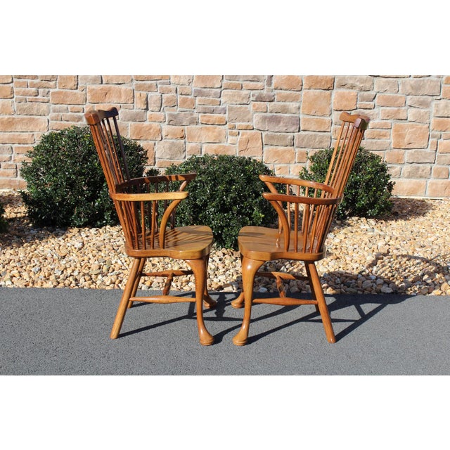 English Thomasville Fisher Park Pecan Windsor Armchairs—A Pair For Sale - Image 3 of 18