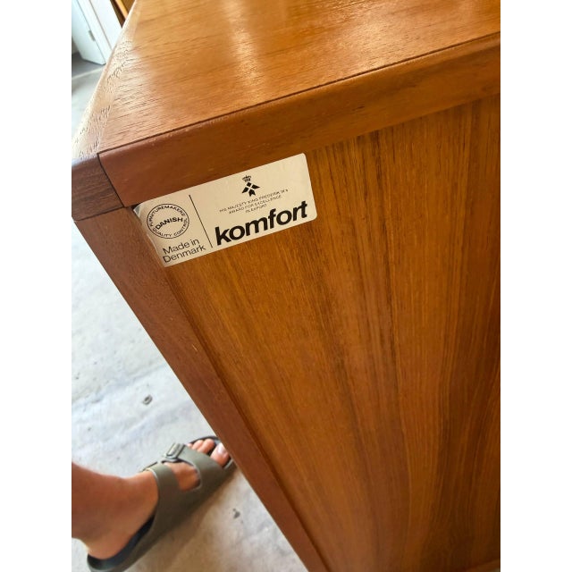 Komfort 12 Drawer Teak Lowboy Dresser Bedroom Storage Denmark Mid-Century Modern 1970s For Sale In Los Angeles - Image 6 of 10
