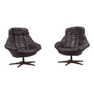 Danish Swivel Lounge Chairs in Leather by H.W. Klein for Bramin, Denmark, 1970s, Set of 2 For Sale
