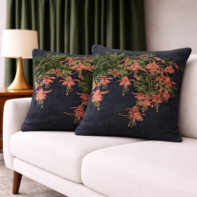 Exquisite Luxury Arts & Crafts Sofa Cushions / Pillows Cushion Cover With Insert For Sale - Image 4 of 4