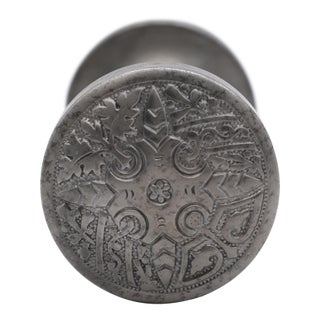 Pair of Reproduction Victorian Steel 4 Fold Passage Door Knobs For Sale