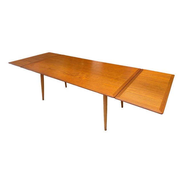 Hans Wegner for Johannes Hansen Model Jh-570 Teak & Oak Extendable Dining Table, Denmark, 1950s For Sale