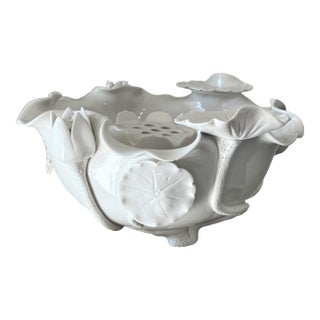Mid 20th-Century Blanc-De-Chine Crimped Lotus Bowl With Lotus Pod Flower Frog For Sale