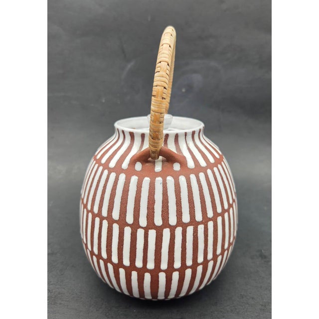 Bay Keramik Vintage Edith Nielsen Ceramic Tea Pot For Sale - Image 4 of 10