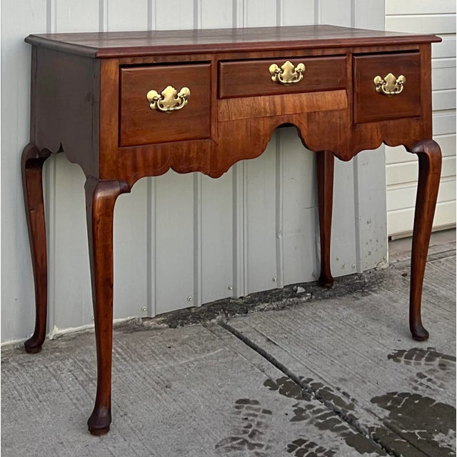 Queen Anne Centennial Walnut Queen Anne Lowboy / Server For Sale - Image 3 of 11
