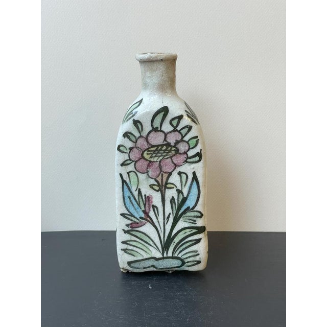 White Triangular Qajar Vase, Set of 2 For Sale - Image 9 of 12