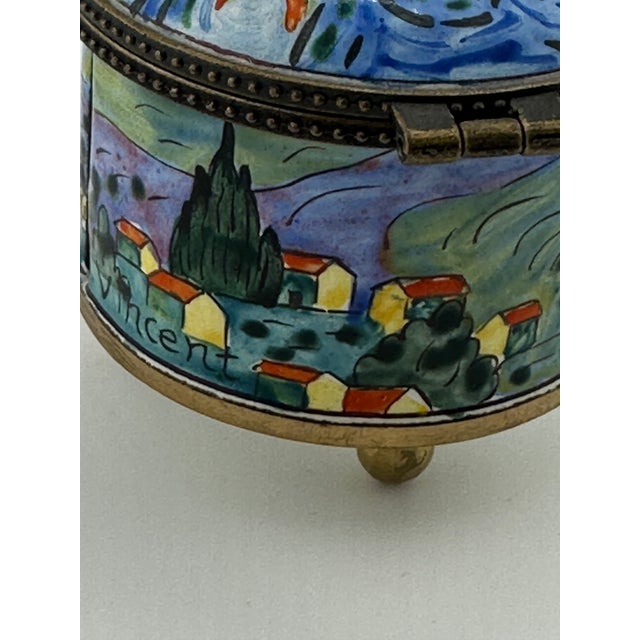 Royal Blue Vintage Enameled Trinket Box For Sale - Image 8 of 9