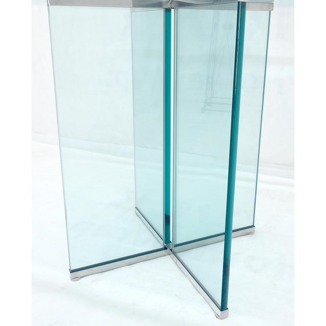 Mid-Century Modern Italian Mid Century Modern 3/4" Thick Beveled Glass Single Pedestal Dining Table For Sale - Image 3 of 12