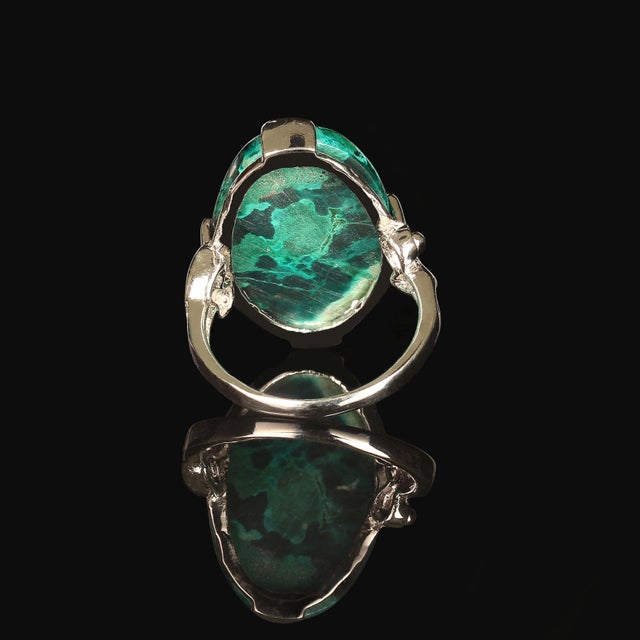 Traditional Chrysocolla Cabochon in 14k White Gold Ring For Sale - Image 3 of 4