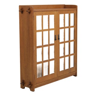 Stickley Mission Oak Arts &Crafts 2 Door Bookcase For Sale