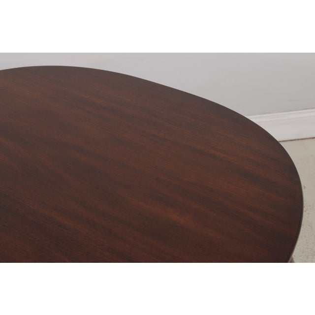1970s Henkel Harris Queen Anne Mahogany Dining Room Table For Sale - Image 5 of 13