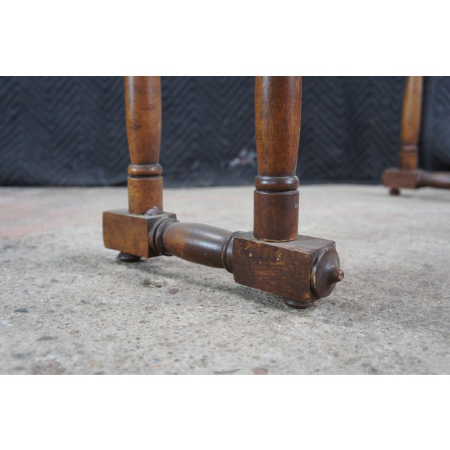 Vintage Early American Style Turned Oak Towel Quilt Blanket Rack Stand Holder For Sale - Image 9 of 11