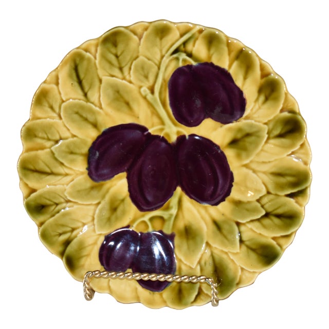 Sarreguemines Majolica Plum Plate, Circa 1920 For Sale