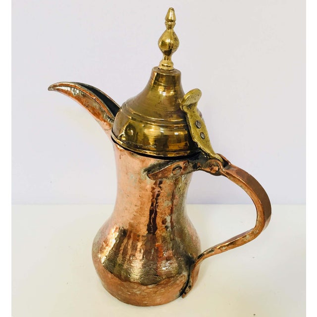 Antique Dallah Coffee Pot, Hand-Hammered Copper & Brass, Oman, 1890 For Sale - Image 18 of 18