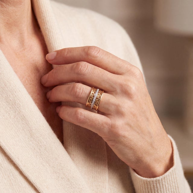 Contemporary A Pair of Late 20th-Century 18k Yellow Gold Basket Weave Style Guard Rings, Size 6.5 For Sale - Image 3 of 3