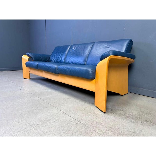 Vintage Pegasus 3 Seater Reclining Sofa by Ekornes, Norway, 1990s For Sale - Image 3 of 15