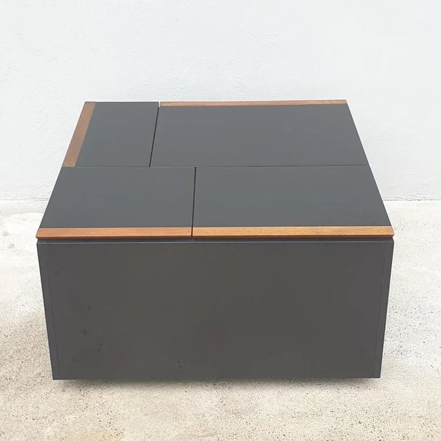 Wooden Bar Cabinet with Wheels attributed to the Poggi Pavia, Italy, 1970s For Sale - Image 13 of 13