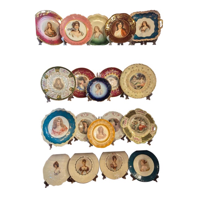 Set of 17 Antique Victorian Portrait Plates, Late 19th Century For Sale