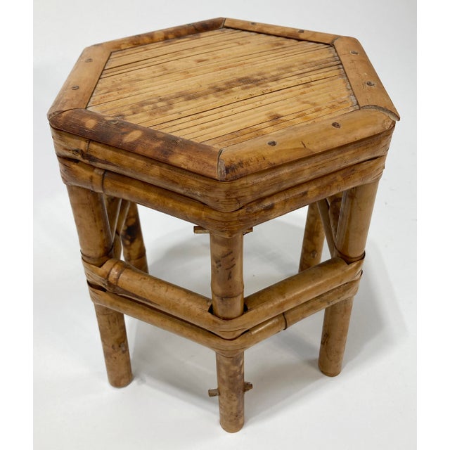 Mid 20th Century Vintage Hexagonal Scorched Bamboo Split Reed Plant Stand or Riser For Sale - Image 5 of 6