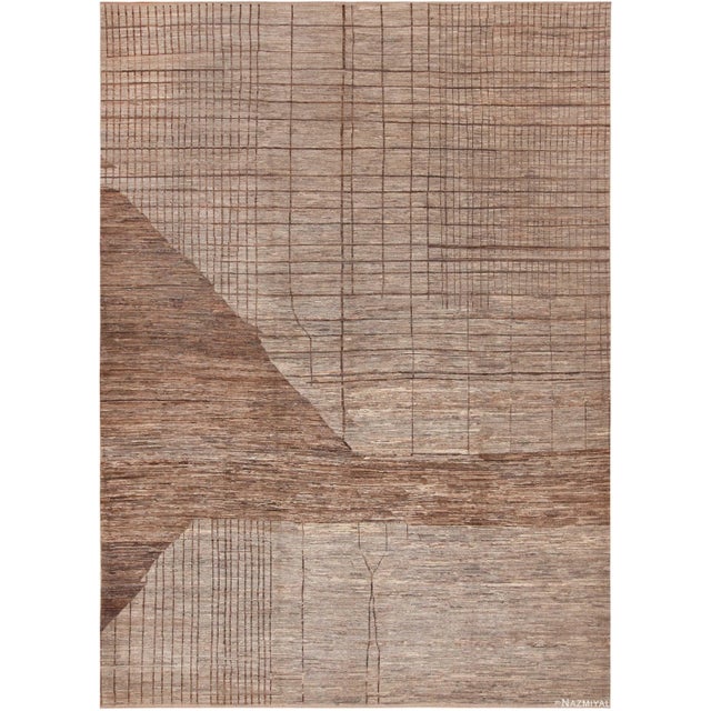 Nazmiyal Collection Modern Trending Primitive Design Earthy Tones Area Rug For Sale