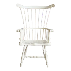 Ethan Allen New Country Comb Back Arm Chair