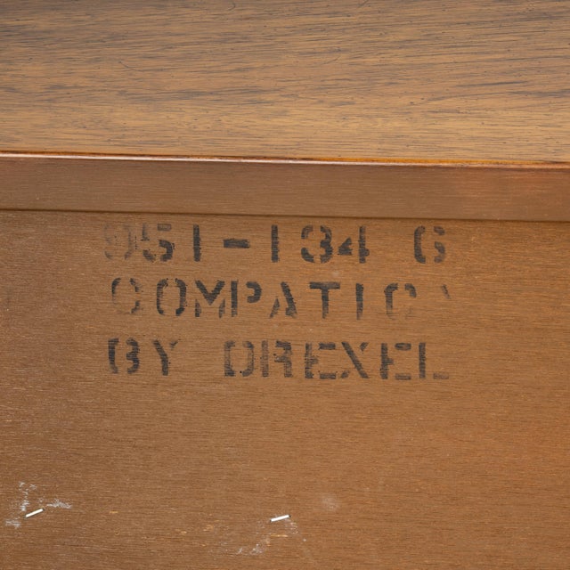 1970s Drexel Compatibles Low Walnut Credenza Sideboard Buffet Cabinet Mid Century Modern For Sale - Image 16 of 17