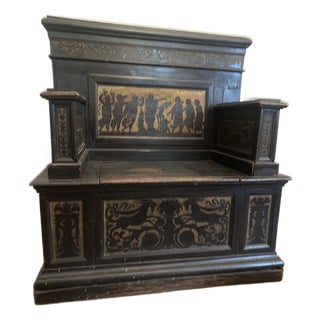 19th Century Italian Walnut Entryway Bench For Sale
