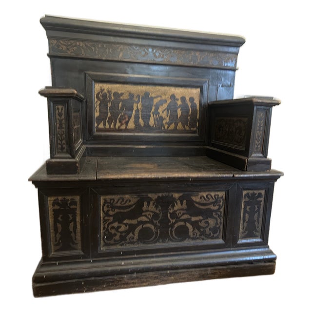 19th Century Italian Walnut Entryway Bench For Sale