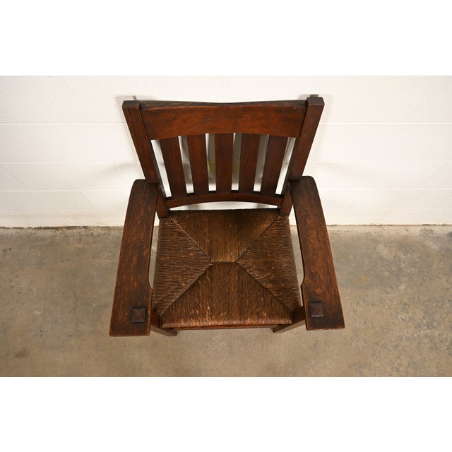 Early 20th Century Gustav Stickley Antique Mission Oak Arts & Crafts Armchair With Rush Seat, Circa 1910 For Sale - Image 5 of 14