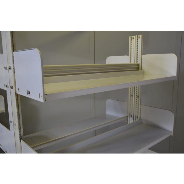 Industrial Shelving Units in White Lacquered Metal from Lips Vago, 1970s, Set of 3 For Sale - Image 9 of 17