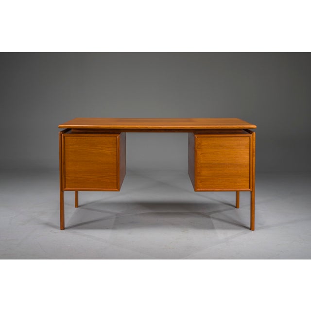Brown Danish Desk by Arne Vodder for GV Møbler, 1960s For Sale - Image 8 of 16