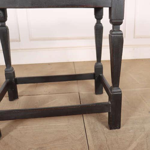 English Oak Side Table For Sale - Image 5 of 12